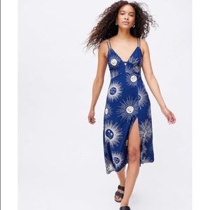 UO First Sight Plunging Midi Dress 🌙💫